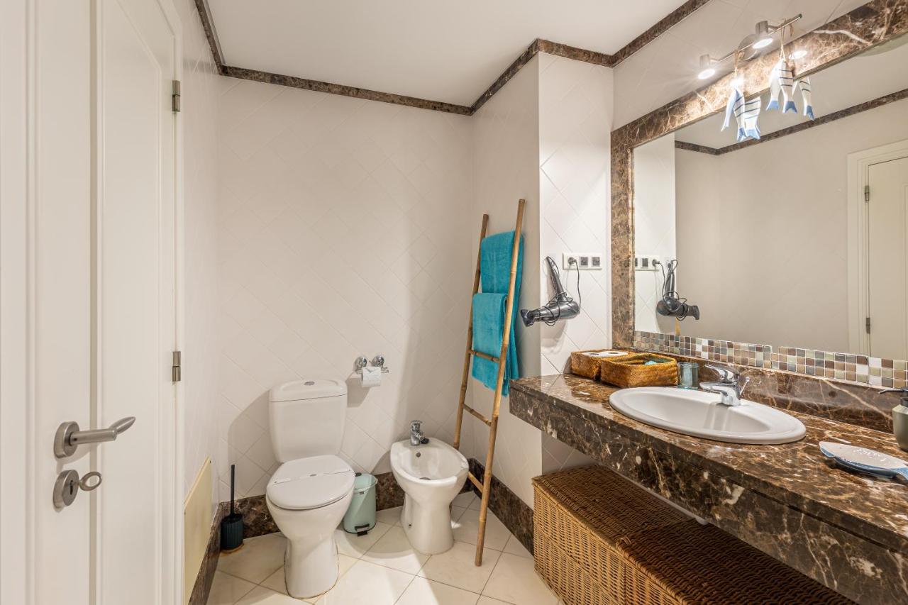 Atlantic Ocean View Apartment ฟุงชาล ภายนอก รูปภาพ